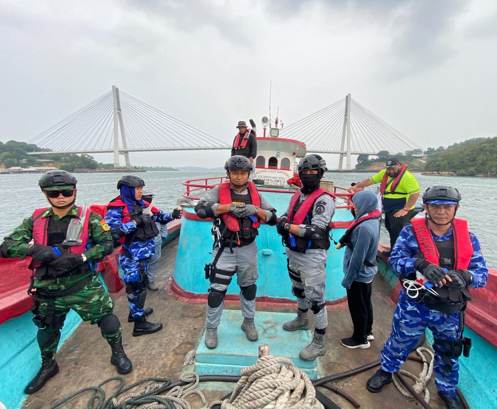 Gambar 528